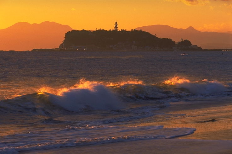 ���N���b�N:�g�b�v�y�[�W�ɖ߂�A�E�N���b�N:�摜����荞�ނƂ����ł��܂�