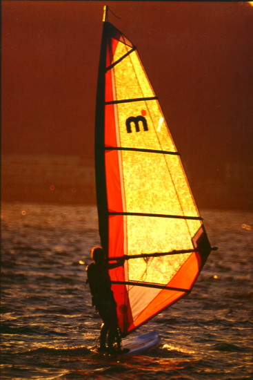 ���N���b�N�F�g�b�v�y�[�W�ɖ߂�A�E�N���b�N�F�摜����荞�ނƂ����ł��܂�