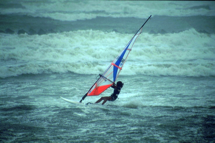 ���N���b�N�F�g�b�v�y�[�W�ɖ߂�A�E�N���b�N�F�摜����荞�ނƂ����ł��܂�